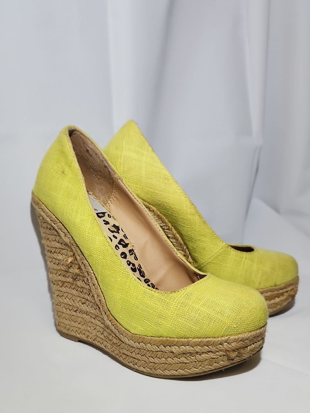 My Delicious Glow Yellow Neon Linen Espadrille Wedges - Size 6 - Picture 2 of 10